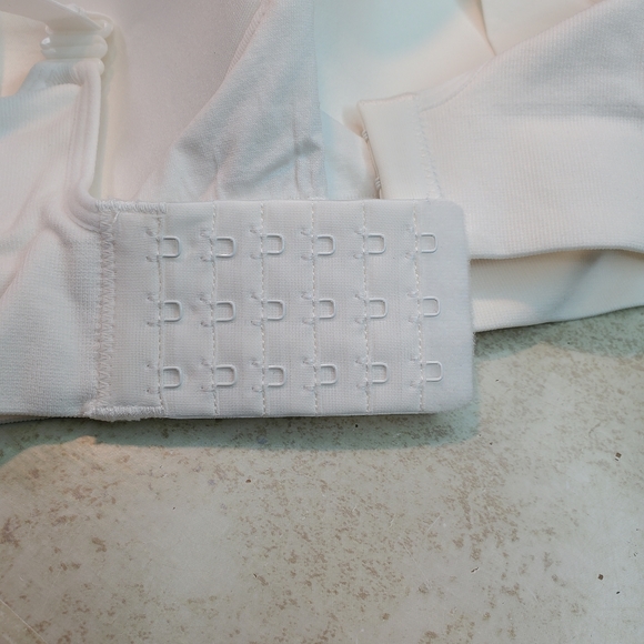 AUDEN Women's Nursing Seamless Bra - Picture 6 of 6